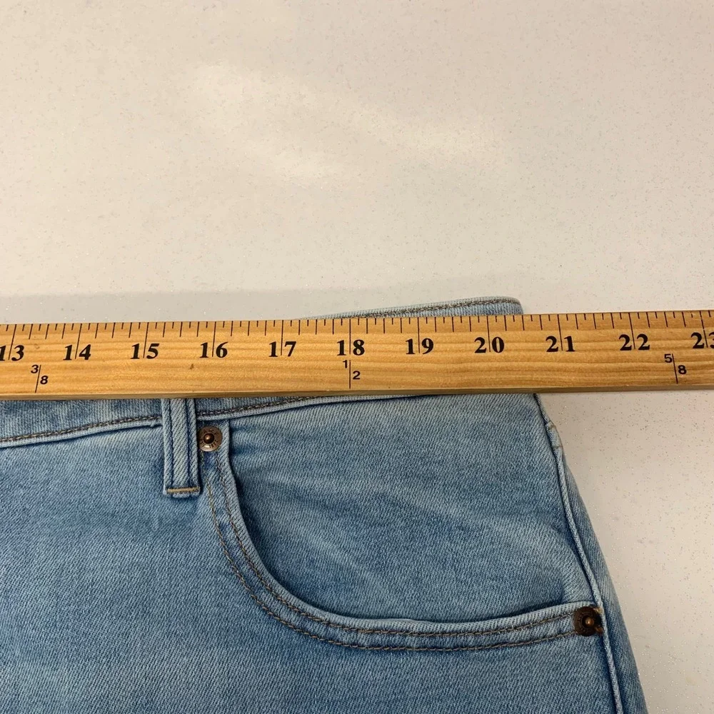 Abercrombie & Fitch Curve Love Sper Skinny Ankle High Rise  Jeans Light Wash 24W